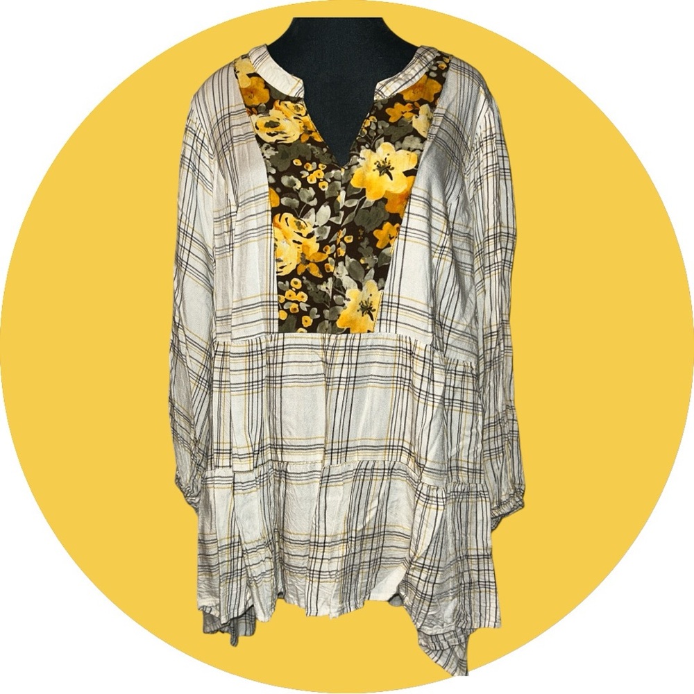 Cato comfortable flowy tunic subtle plaid with retro floral panels
